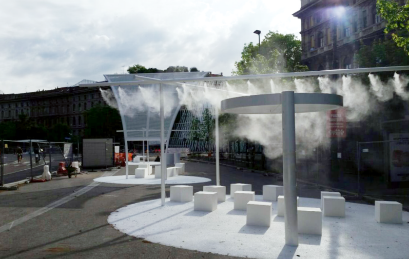 Angenehme Kühle in der Stadt Adiabe Kühlung auf öffentlichen Plätzen